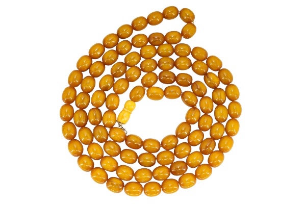 Egg yolk butterscotch Bakelite tesbih prayer beads – overview