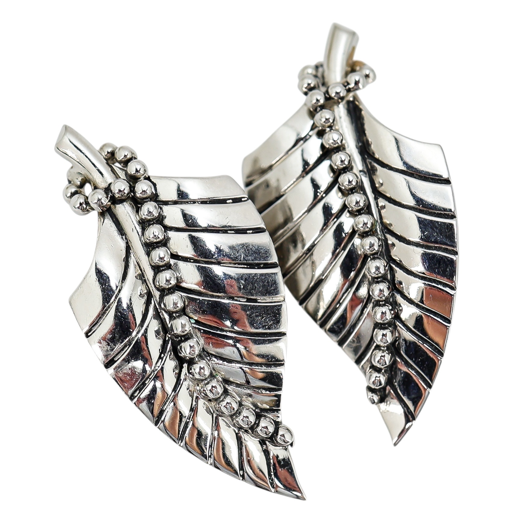 Vintage Whiting & Davis 2” Sculptural Silver-Tone Leaf Clip-On Earrings image 2