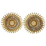 Crown Trifari Modernist Pinwheel Clip On Earrings In Gold Tone – Collectible vintage designer item