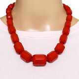 MOD Red Bakelite Graduated Necklace Faceted Barrel Beads 20 Inch – Rare collectible vintage item 