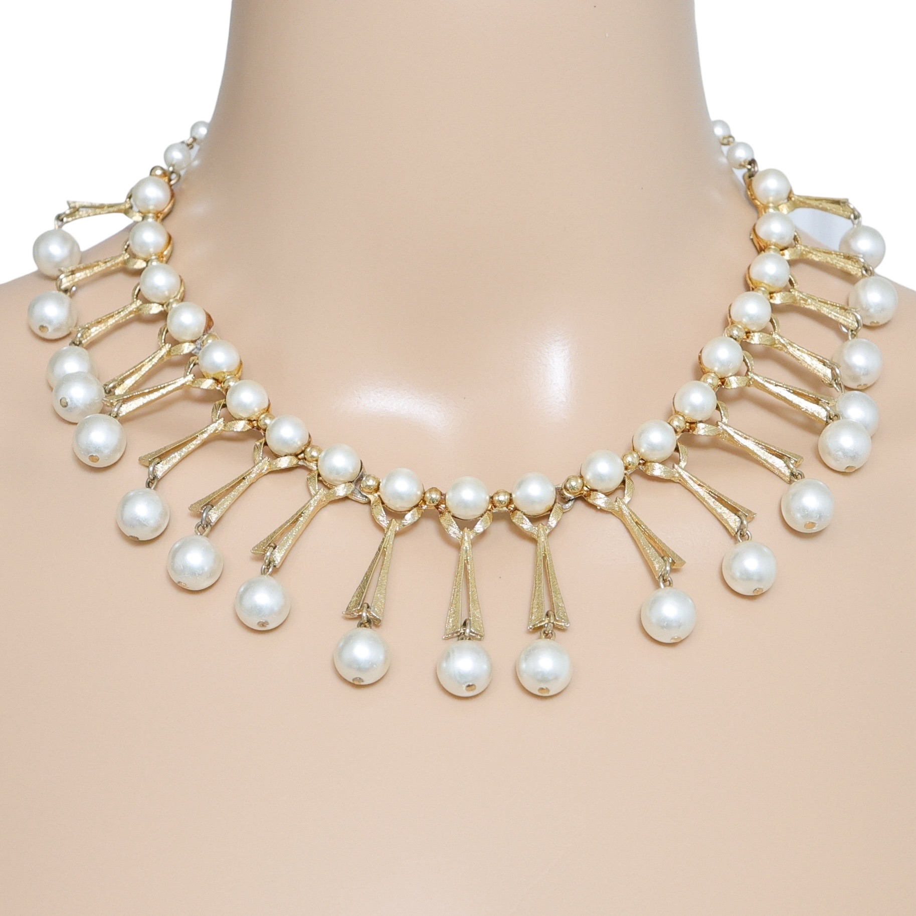Vintage Faux Pearl Mid-Century Gold Tone Fringe Choker Necklace - Hollywood Regency image 2