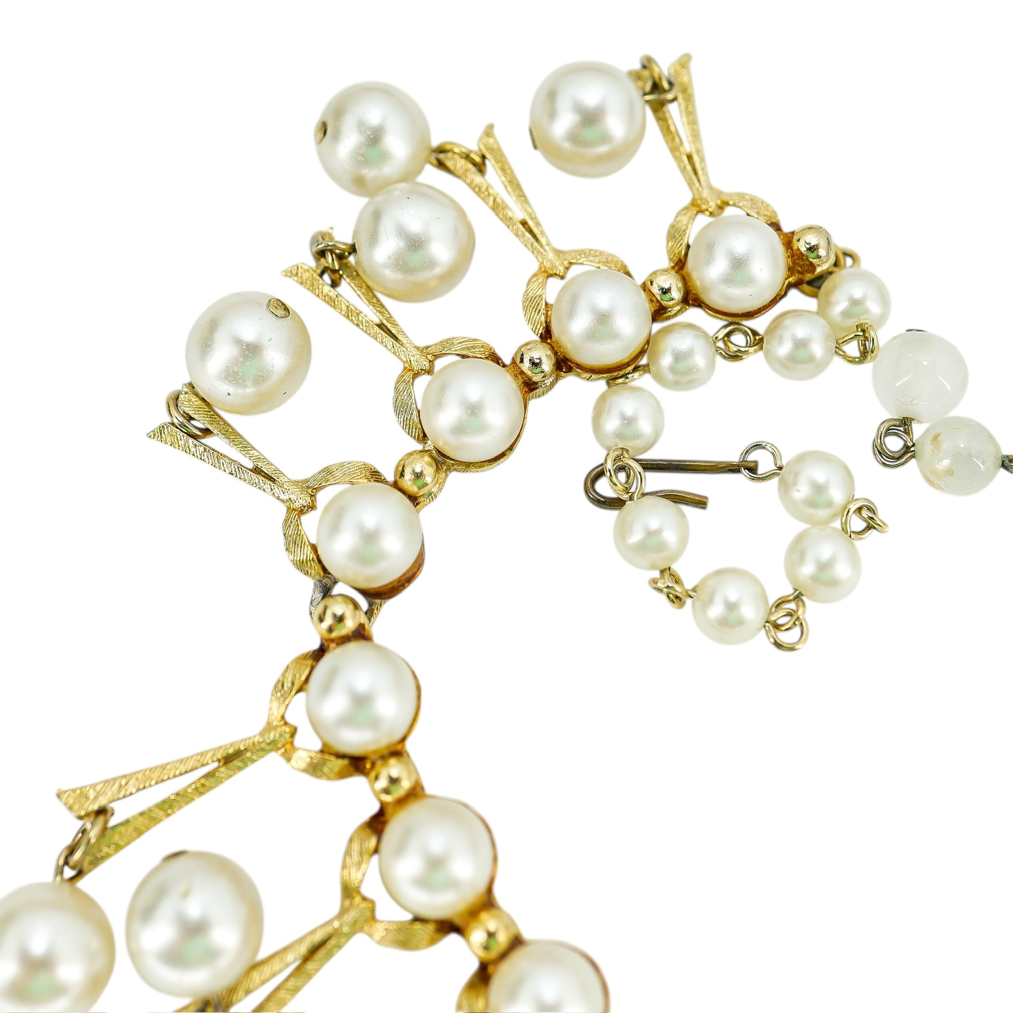 Vintage Faux Pearl Mid-Century Gold Tone Fringe Choker Necklace - Hollywood Regency image 5