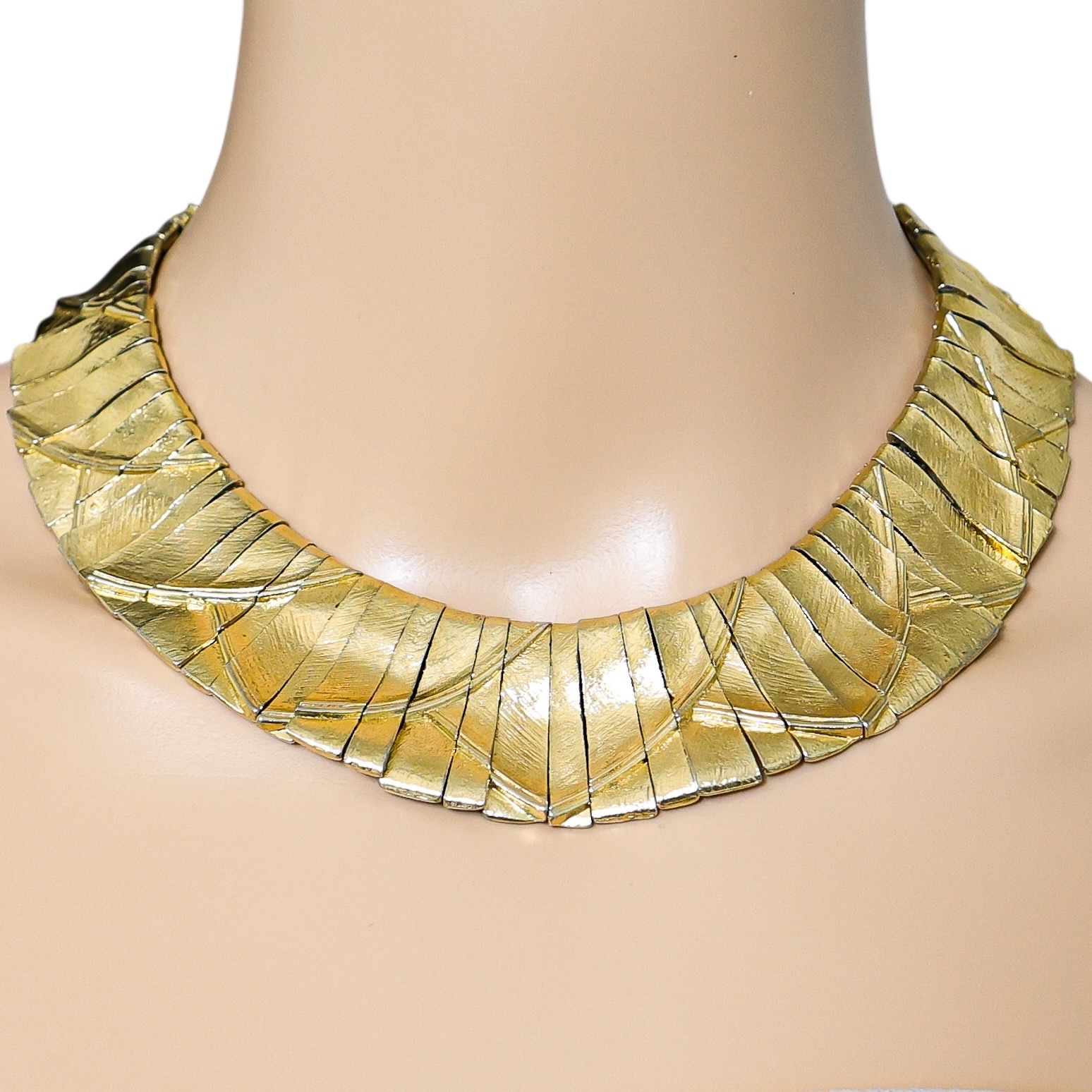 Egyptian Revival Gold Tone Collar Necklace - Design Attributed To Les Bernard image 2