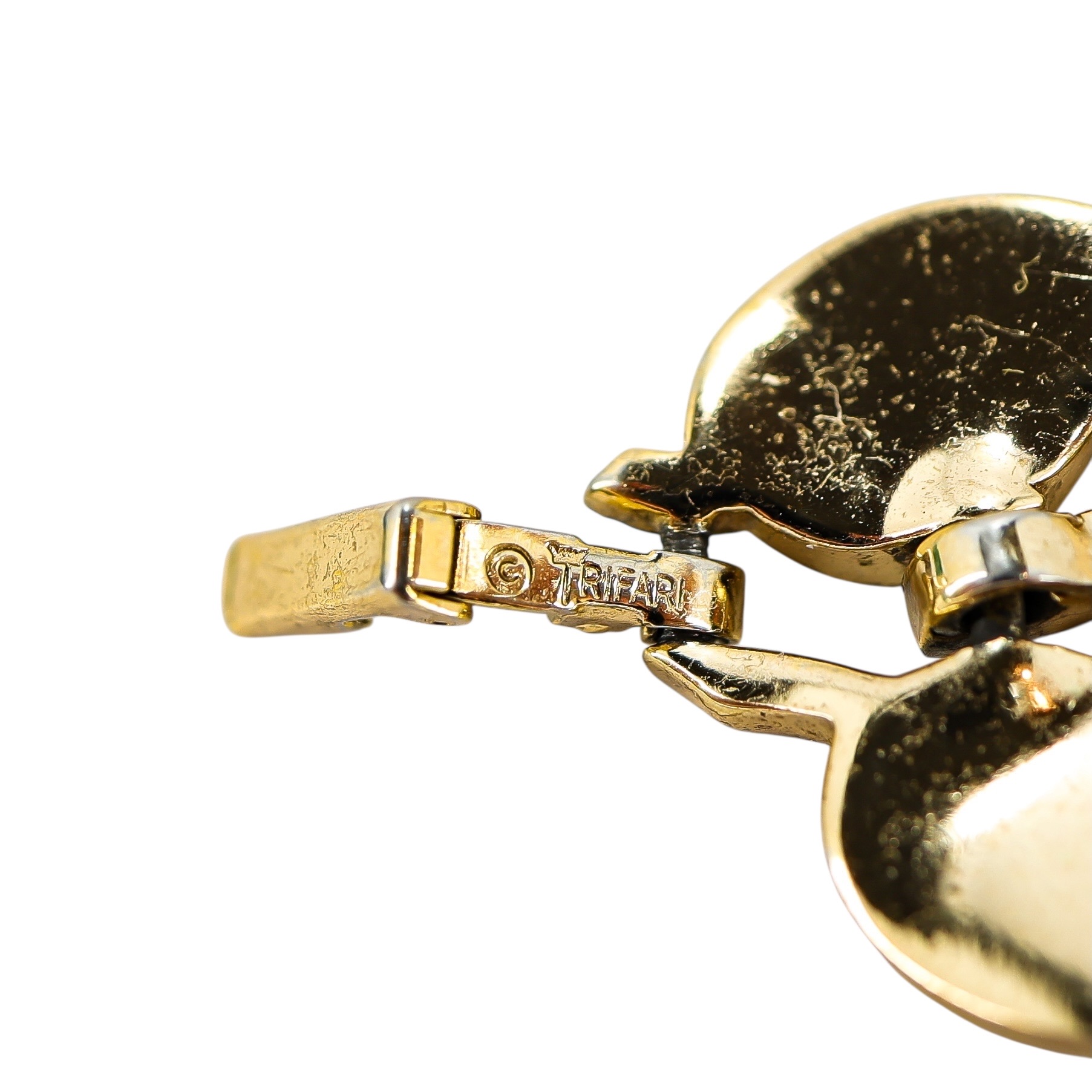 Crown Trifari Gold Tone Sculptural Leaves Full Parure 4 Piece Jewelry Suite Set image 6